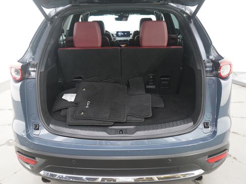 Used 2023 MAZDA CX-9 Carbon Edition image 18