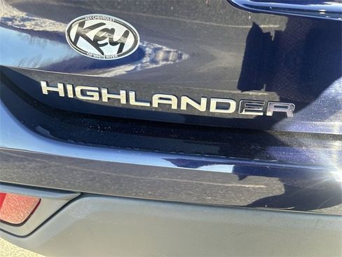 Used 2021 Toyota Highlander XLE image 33