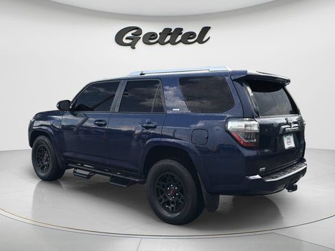 Used 2017 Toyota 4Runner SR5 Premium RWD image 7