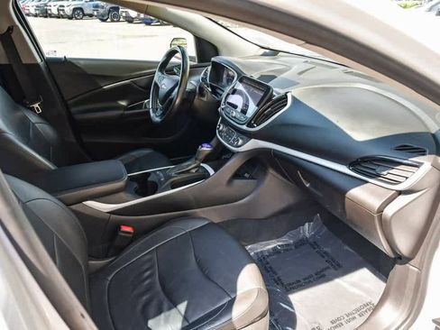 Used 2019 Chevrolet Volt LT w/ Power Convenience Package image 18