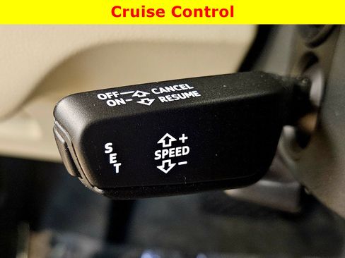 Used 2019 Audi Q5 Premium w/ Convenience Package image 35