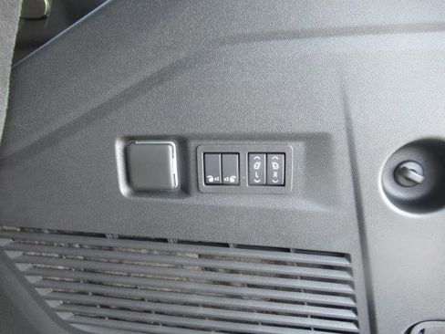 New 2025 Chevrolet Tahoe High Country image 36