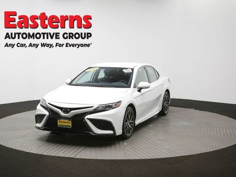Used 2023 Toyota Camry SE image 48