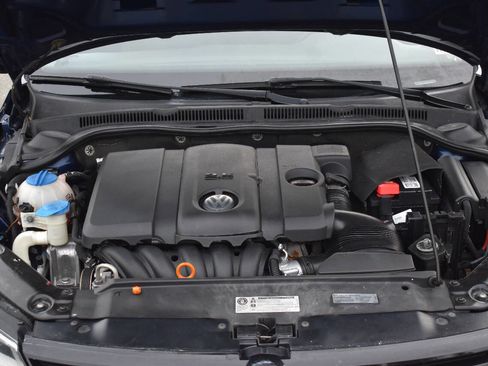 Used 2012 Volkswagen Jetta SE image 25