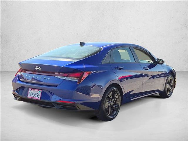 Used 2021 Hyundai Elantra SEL FWD image 5