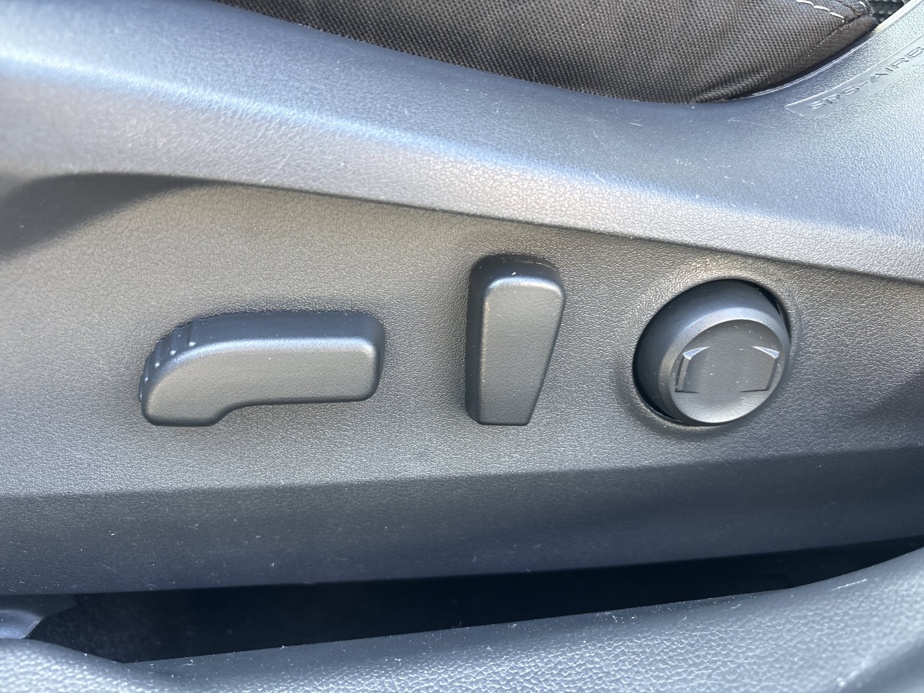Used 2025 Subaru Outback Premium AWD/4WD image 15