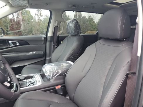New 2026 Kia Carnival SX Prestige image 12