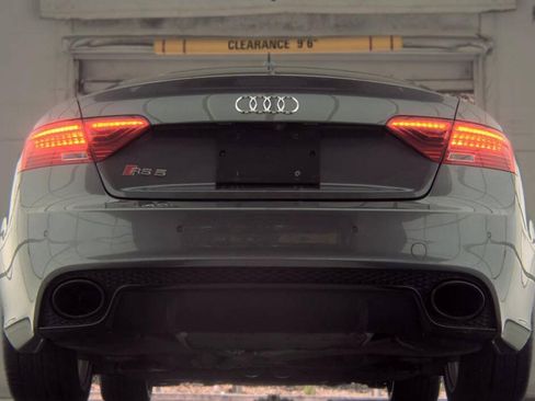 Used 2013 Audi RS 5 Coupe w/ Audi MMI Navigation Plus Pkg AWD/4WD image 3