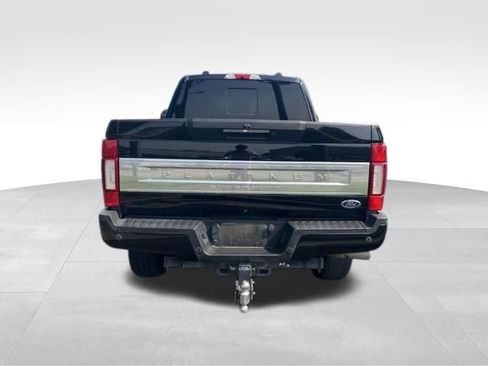 Used 2022 Ford F250 Platinum AWD/4WD image 7