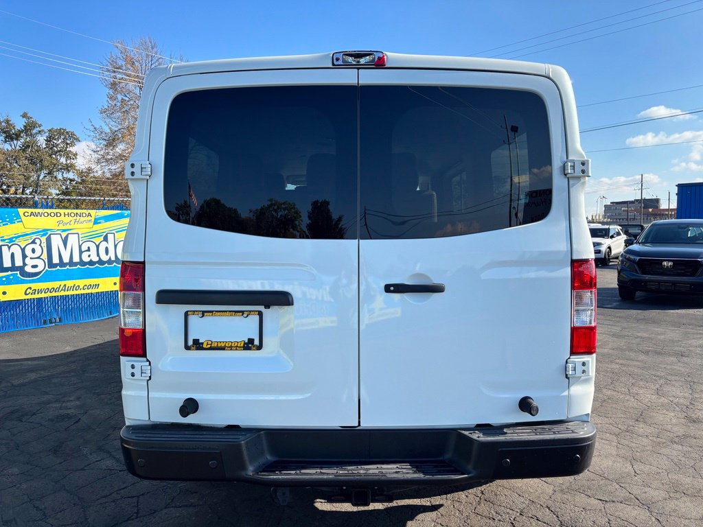 Used 2021 Nissan NV 3500 SL RWD image 4