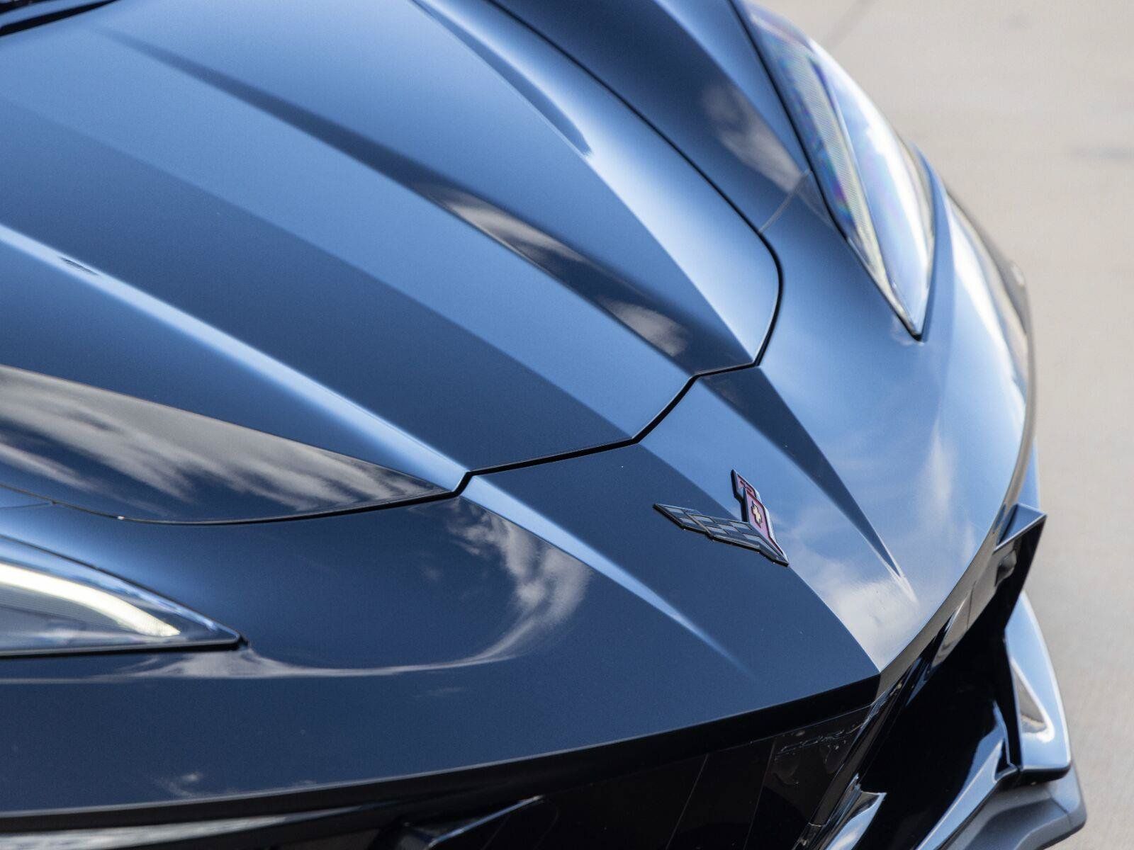 Used 2020 Chevrolet Corvette Stingray Premium Cpe w/ 3LT Preferred Equipment Group RWD image 18