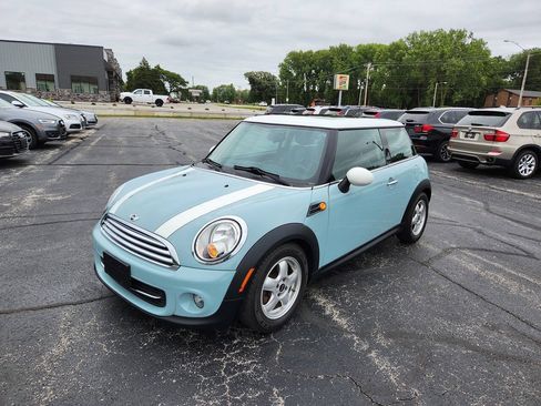 Used 2012 MINI Cooper Hardtop FWD image 2