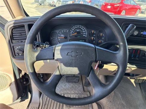 Used 2003 Chevrolet Silverado 1500 2WD Regular Cab w/ Exterior Appearance Pkg image 24