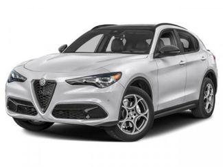 Used 2024 Alfa Romeo Stelvio Sprint video 1