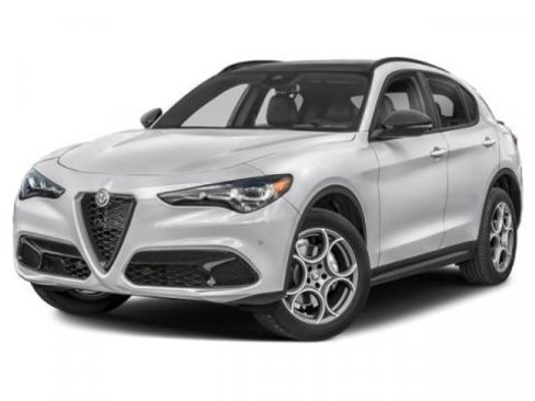 Used 2024 Alfa Romeo Stelvio Sprint image 1