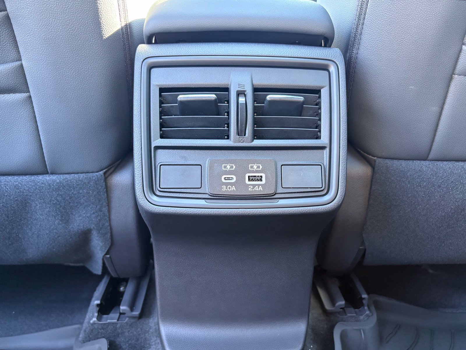 New 2026 Subaru Forester Premium AWD/4WD image 30