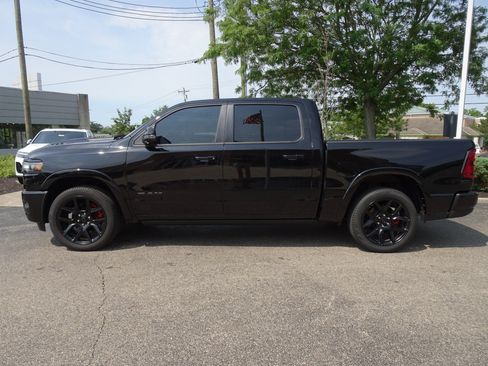 Used 2025 RAM 1500 Laramie w/ Night Edition AWD/4WD image 2