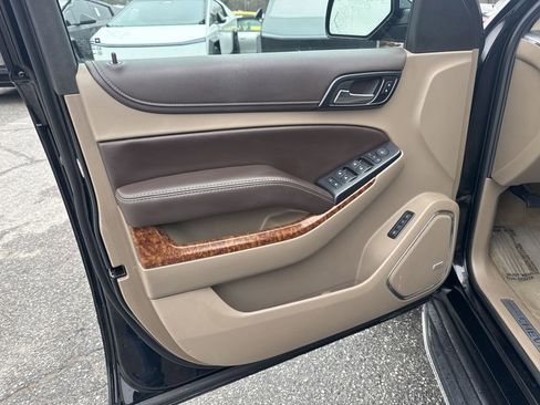 Used 2017 Chevrolet Tahoe Premier image 29