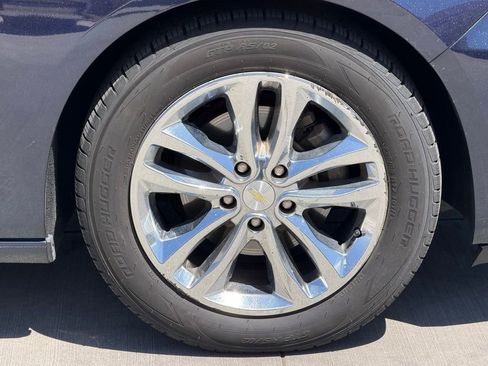 Used 2016 Chevrolet Malibu LT w/ Leather Package FWD image 6