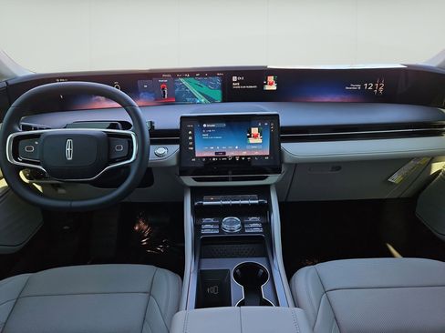 New 2026 Lincoln Nautilus Premier w/ Equipment Group 102A AWD/4WD image 2