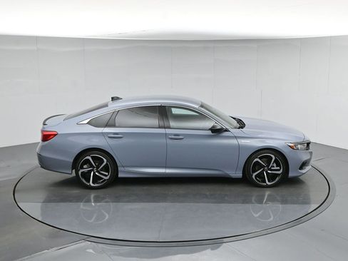 Used 2022 Honda Accord Sport image 40