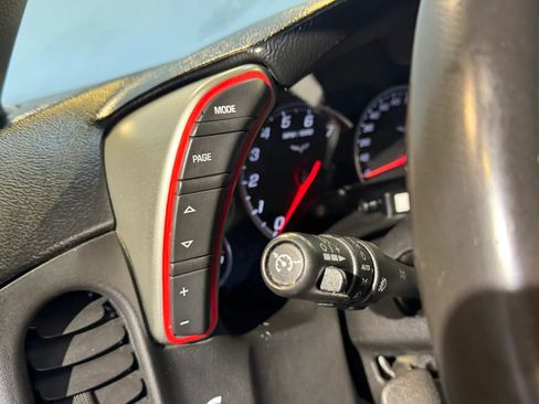 Used 2005 Chevrolet Corvette Coupe RWD image 18