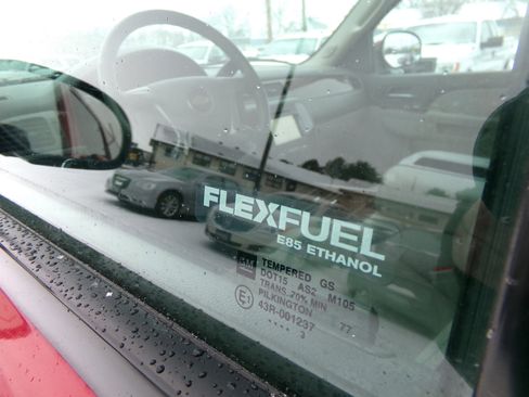 Used 2013 Chevrolet Suburban LTZ image 56