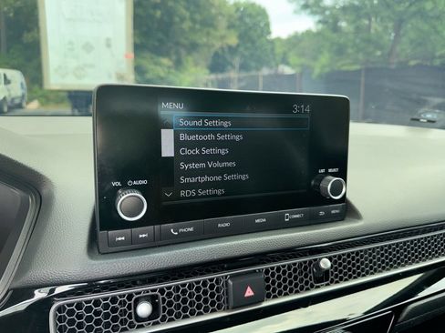 Used 2025 Honda Civic Sport image 27