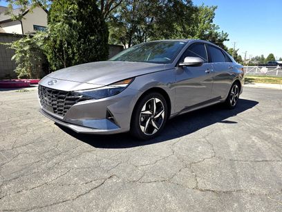 Used 2023 Hyundai Elantra Limited