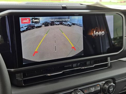 New 2025 Jeep Wrangler Unlimited Sahara image 11