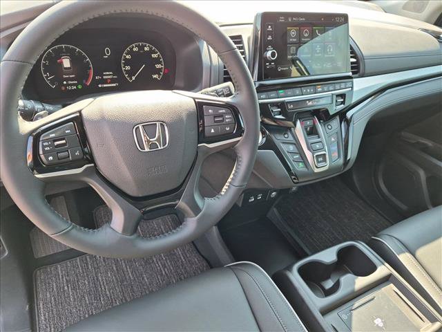 New 2027 Honda Odyssey Touring image 3