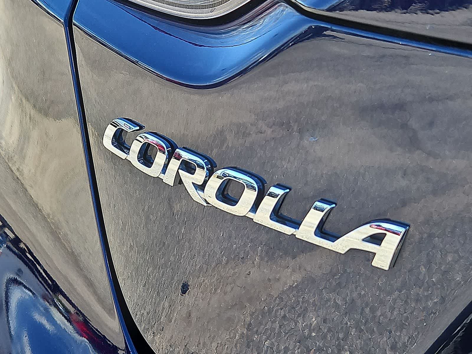 Used 2024 Toyota Corolla LE FWD image 34