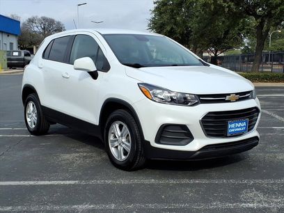 Used 2021 Chevrolet Trax LS w/ Tint and Cruise Package