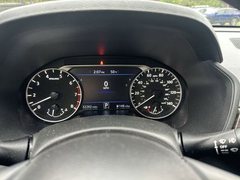 Used 2023 Nissan Altima 2.5 SV AWD/4WD image 12