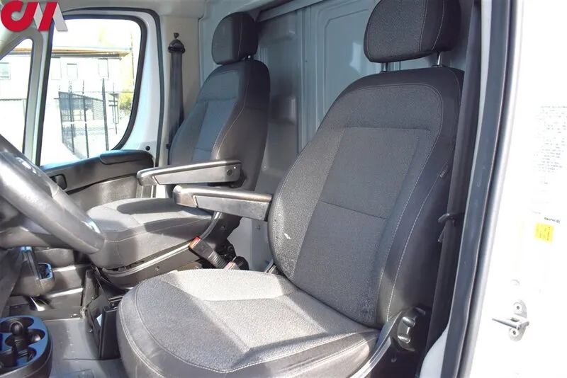 Used 2022 RAM ProMaster 3500 w/ Convenience Group FWD image 11