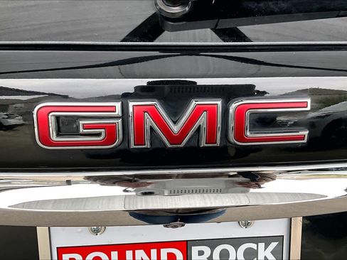 Used 2022 GMC Terrain SLE w/ Driver Convenience Package image 29