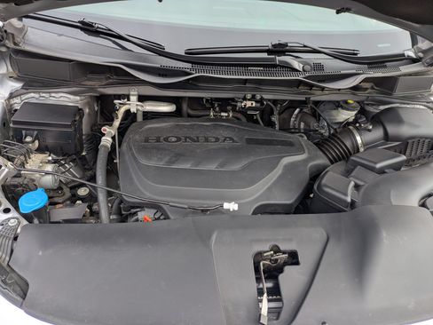 Used 2023 Honda Odyssey Elite image 40