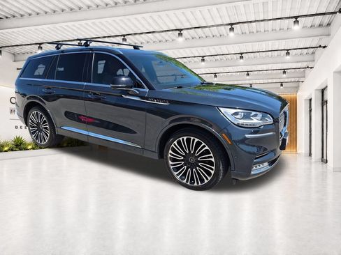 Used 2023 Lincoln Aviator Black Label w/ Dynamic Handling Package AWD/4WD image 1