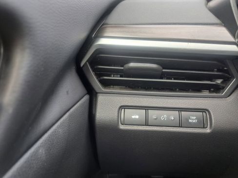 Used 2025 Nissan Altima 2.5 SV image 15