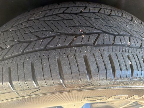 Used 2020 Chevrolet Traverse RS w/ LPO, Floor Liner Package AWD/4WD image 13