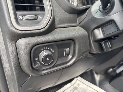 Used 2024 RAM 5500 Tradesman w/ Chrome Appearance Group AWD/4WD image 20