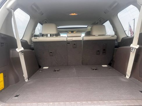 Used 2014 Lexus GX 460 w/ Premium Package AWD/4WD image 18