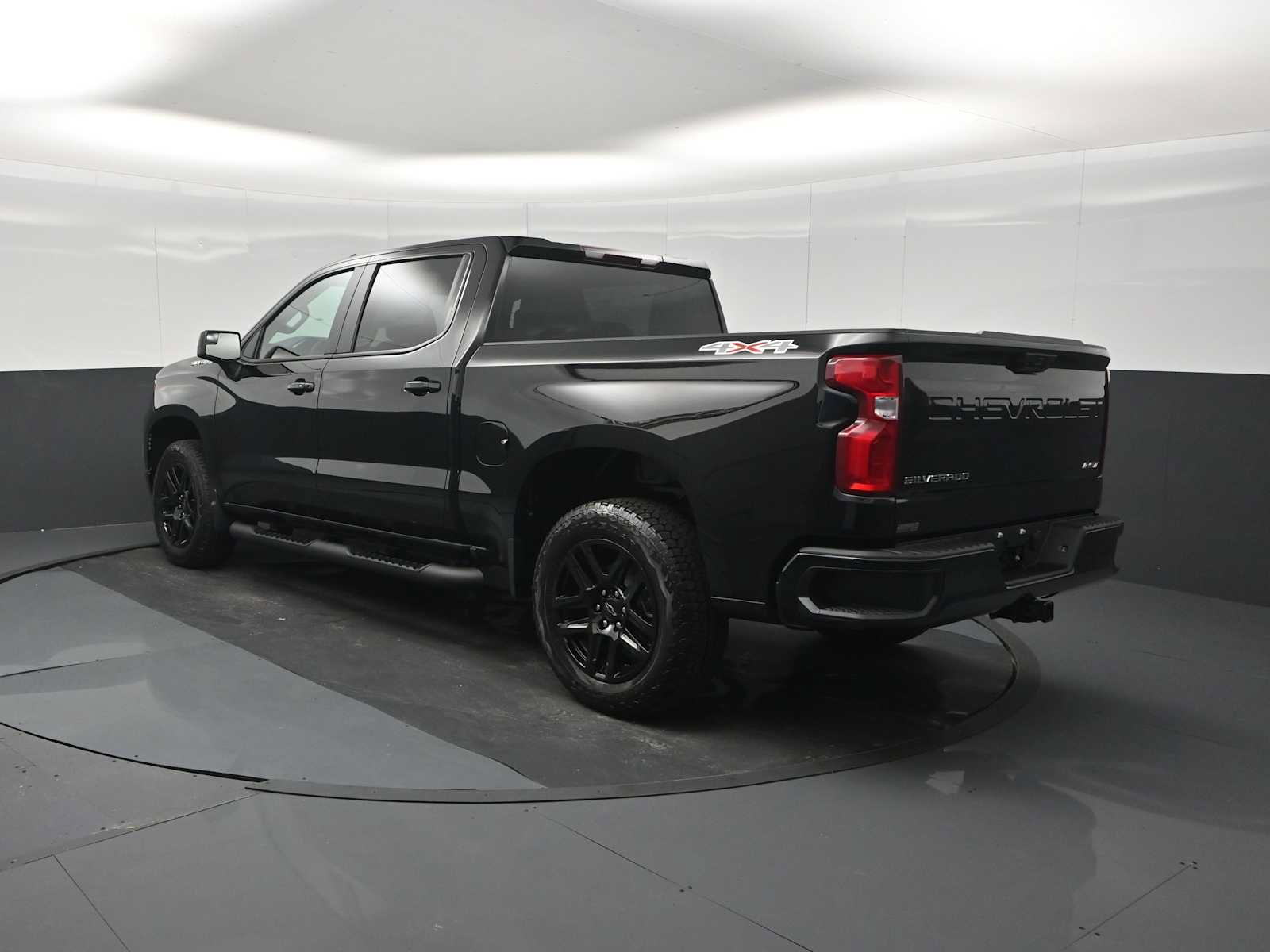 New 2026 Chevrolet Silverado 1500 RST w/ RST Select Package AWD/4WD image 6