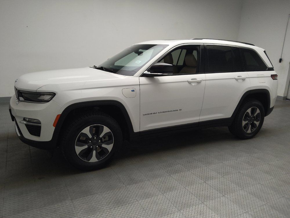 Used 2022 Jeep Grand Cherokee Limited 4xe AWD/4WD image 2