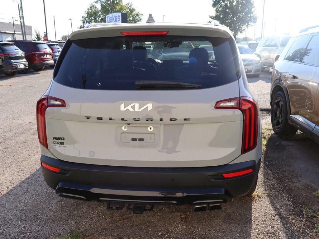 Used 2022 Kia Telluride EX w/ EX Premium Package AWD/4WD image 17