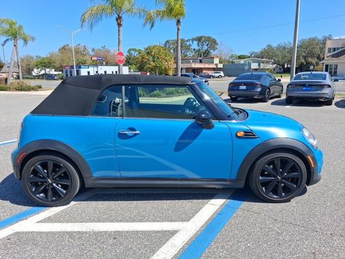 Used 2014 MINI Cooper Convertible image 5