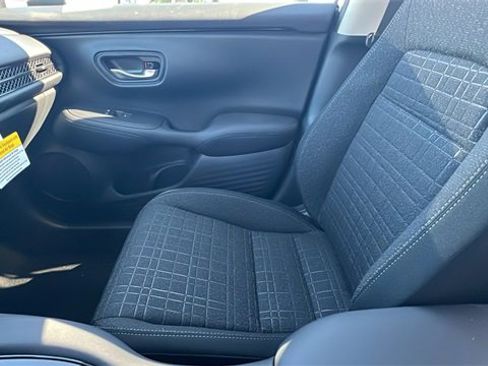 New 2026 Honda HR-V LX image 23