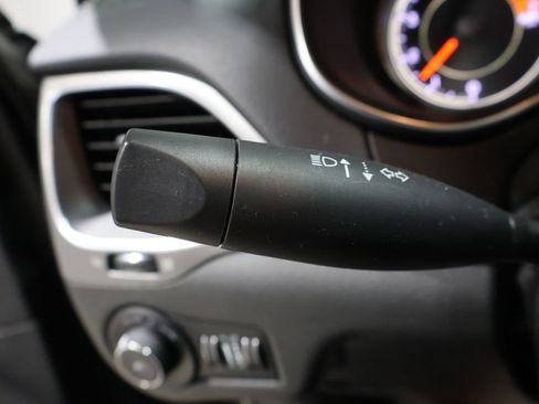 Used 2022 Jeep Cherokee Latitude Lux image 35