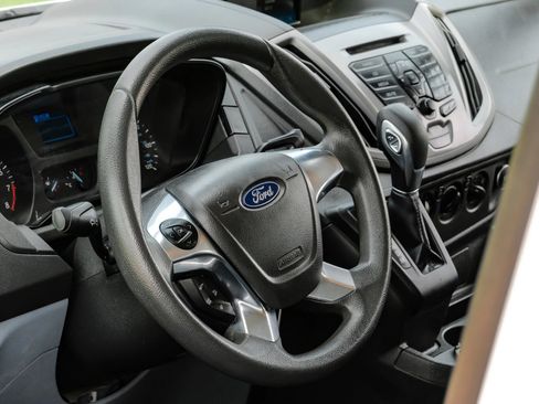 Used 2018 Ford Transit 350 XLT RWD image 16