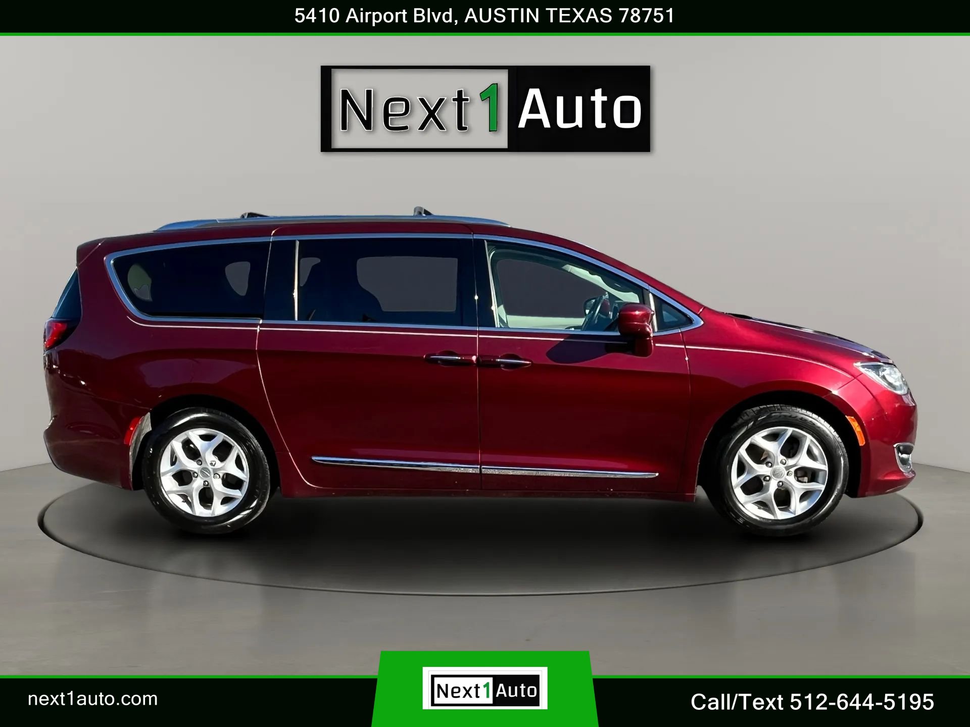 Used 2018 Chrysler Pacifica Touring-L Plus w/ Tire & Wheel Group FWD image 3
